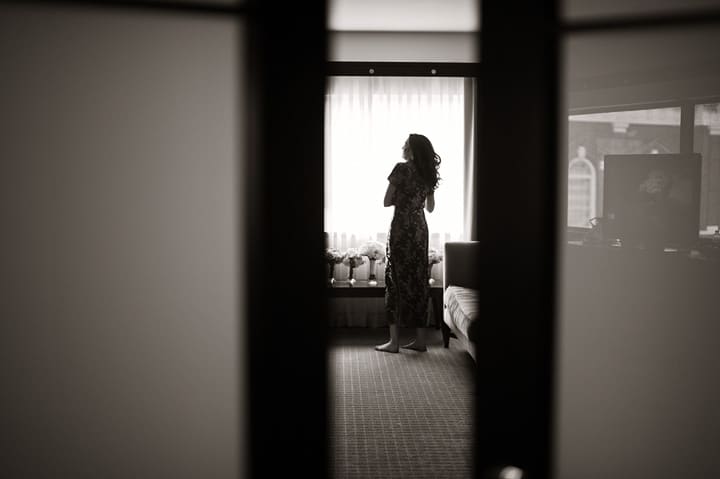 bride gets ready at the sofitel